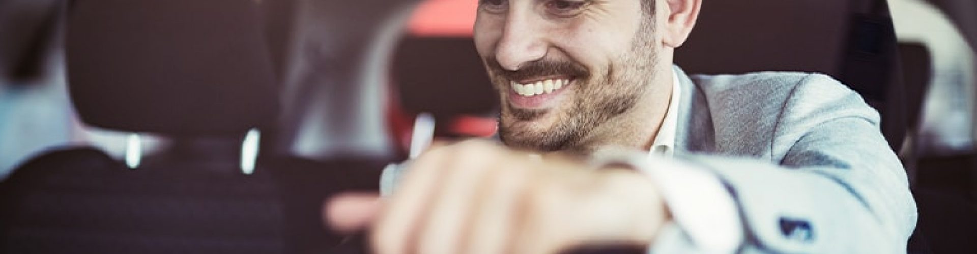 Hassle-free insurance replacement vehicle rentals from {{company_name}} in Fort Walton Beach, FL